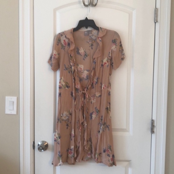 ASOS Tops - ASOS ruffle floral long shirt top